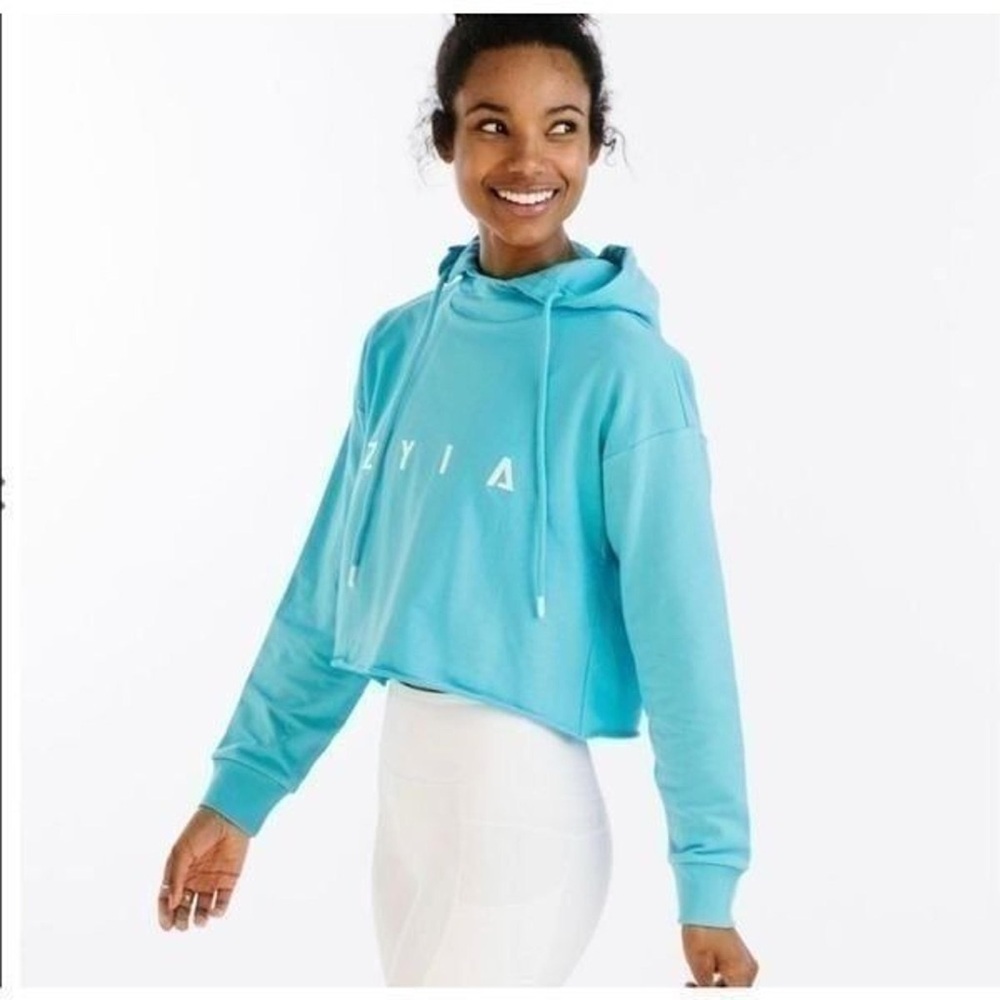 ZYIA Active Raw Edge Crop Hoodie Embroidered Logo in Sky Blue Size M NWT